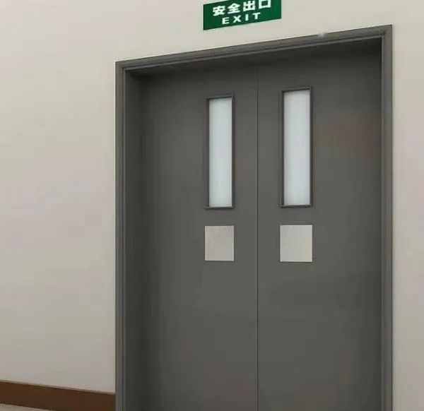 疏散門.jpg